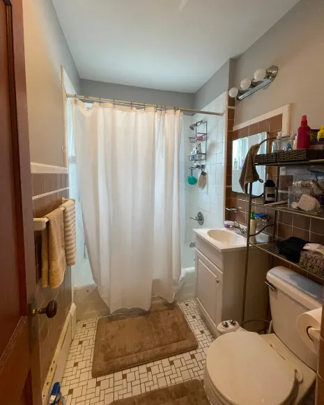 62 Frederick Ave, South Medford