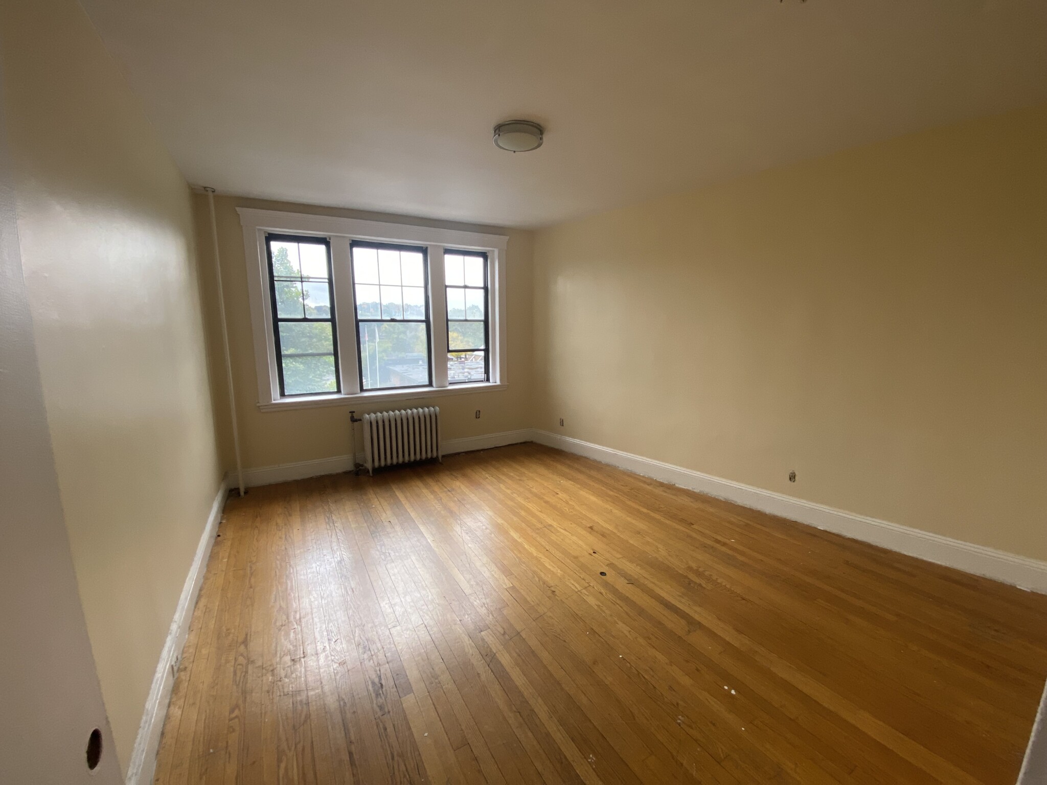 370 Chestnut Hill Ave, Brighton