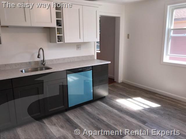 70 School St, Central Square