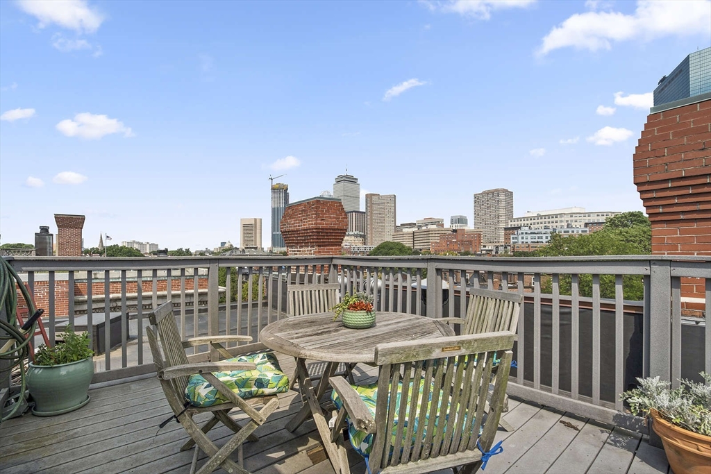 14 Clarendon St, South End