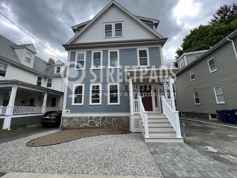 51 Fairbanks St, Brighton