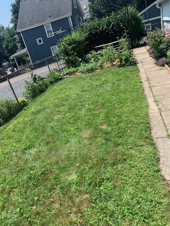 35 Joseph St, Medford