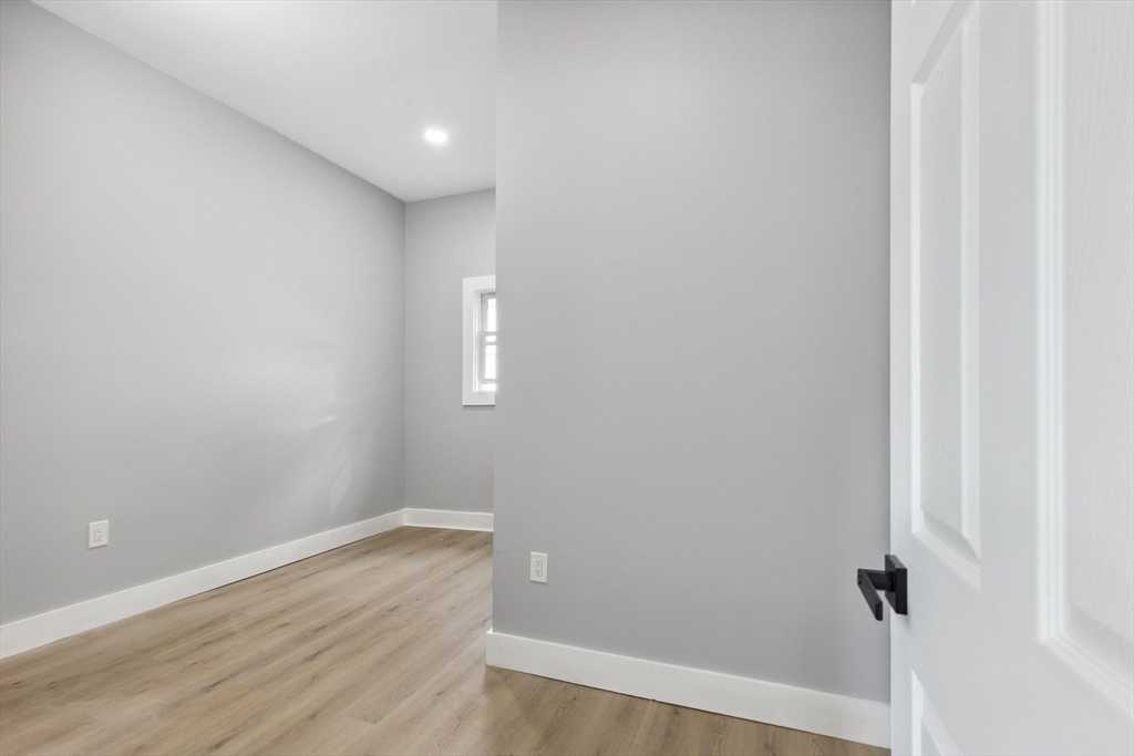 91 Blue Hill Ave, Boston