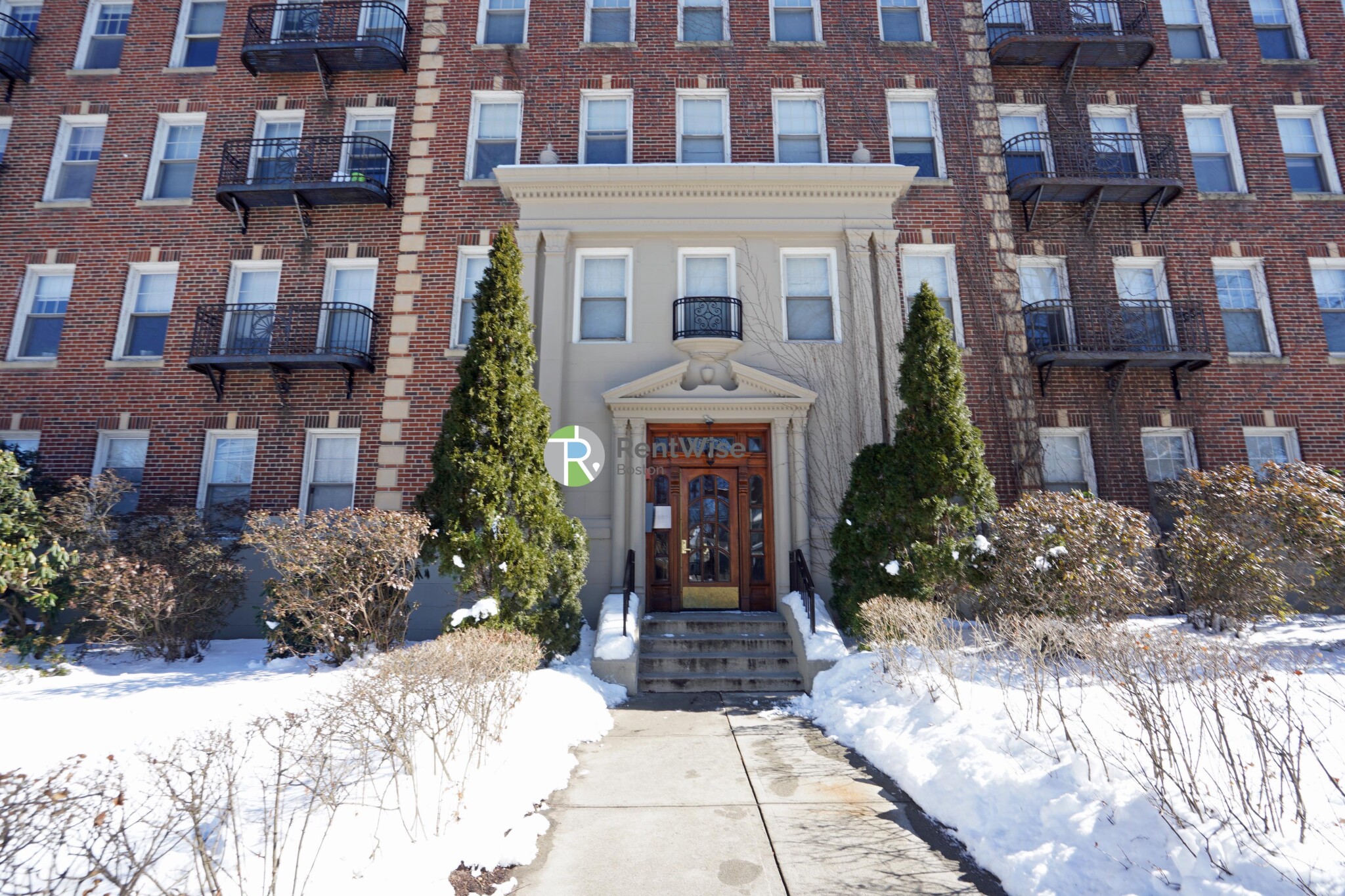 1850 Commonwealth Ave, Brighton