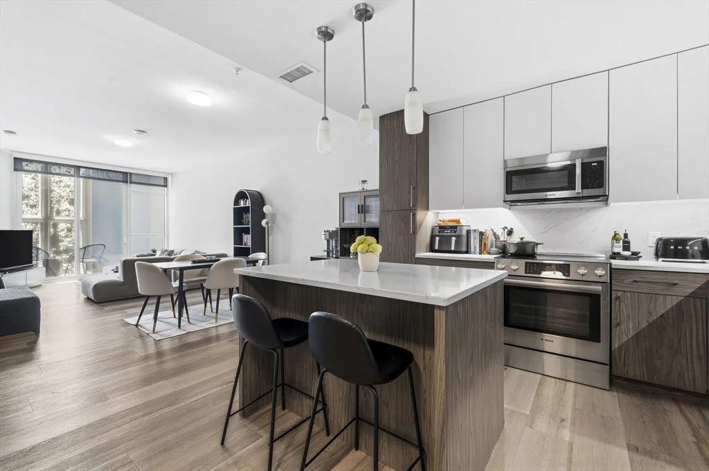 771 Harrison Ave, South End