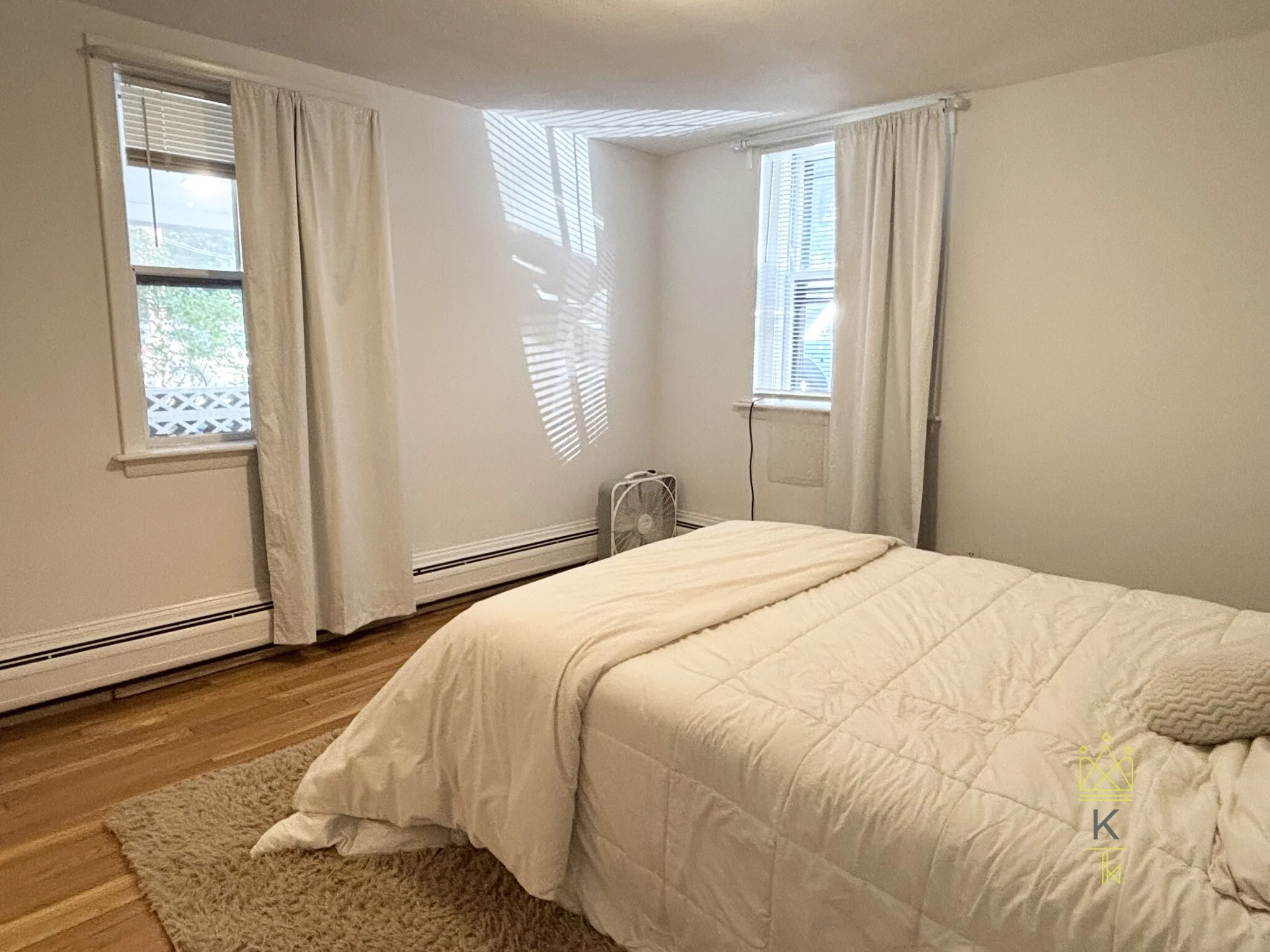 1819 Beacon St, Brookline