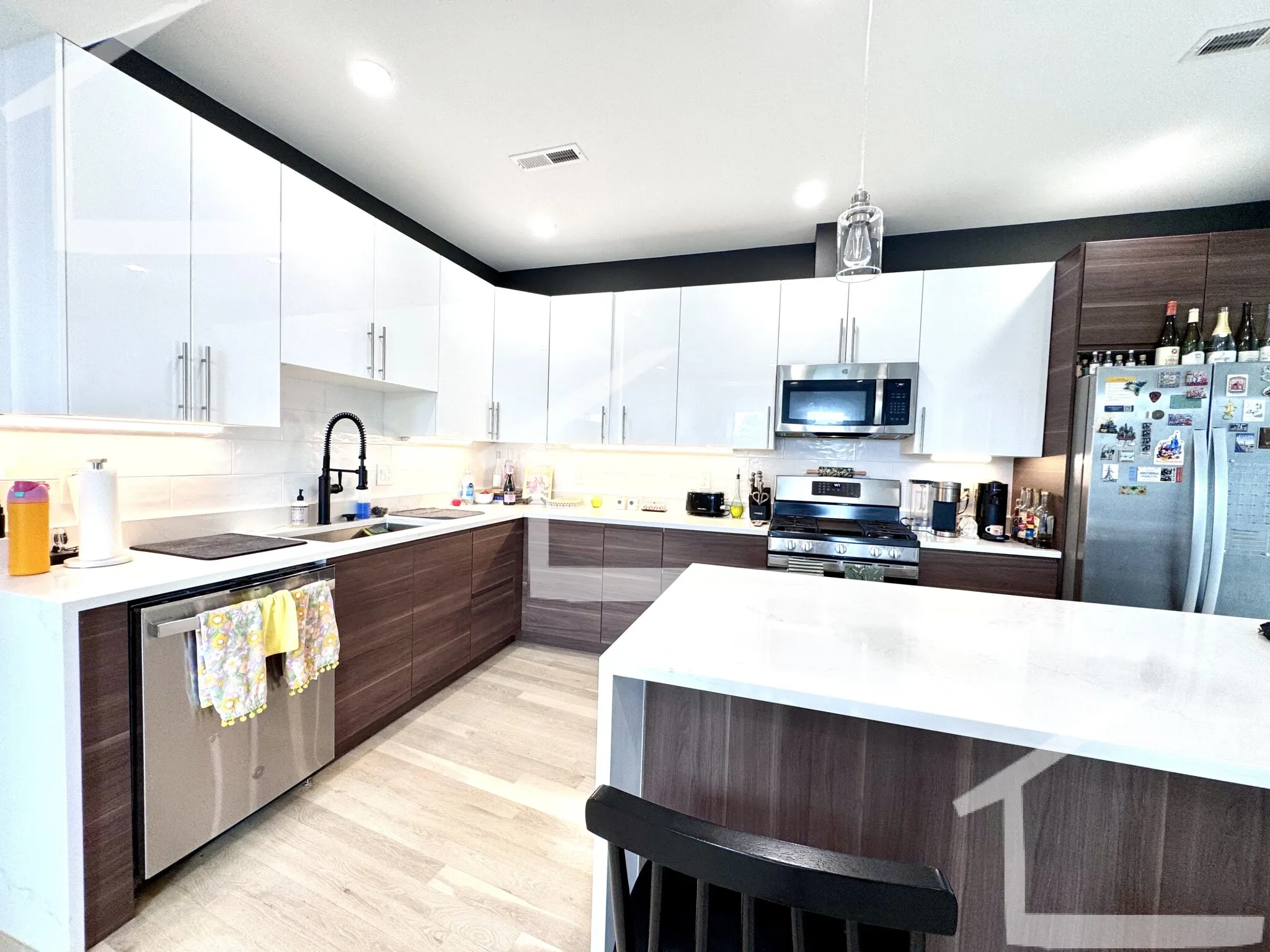 9 University Rd, Aspinwall Hill