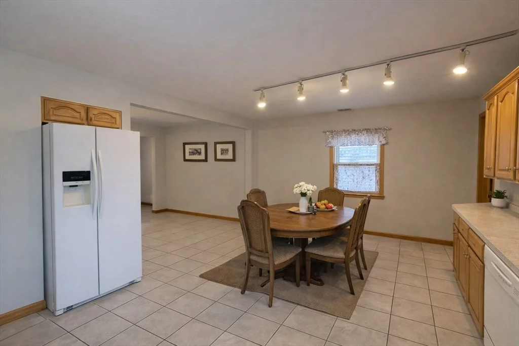 50 School St, Hudson