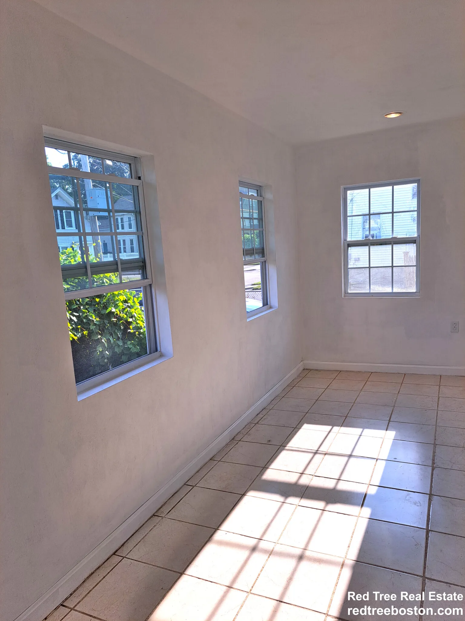 158 Baker St, West Roxbury