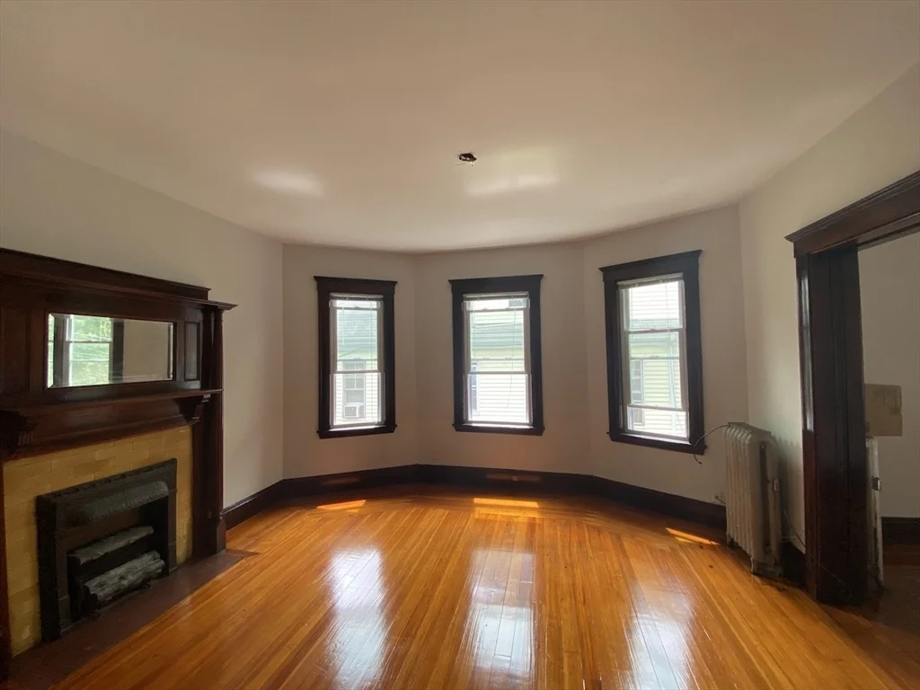 62 Liberty Ave, Powder House Square