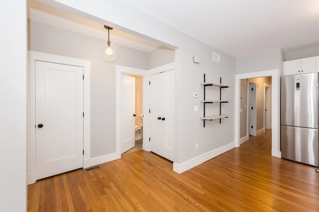 127 Hudson, Spring Hill