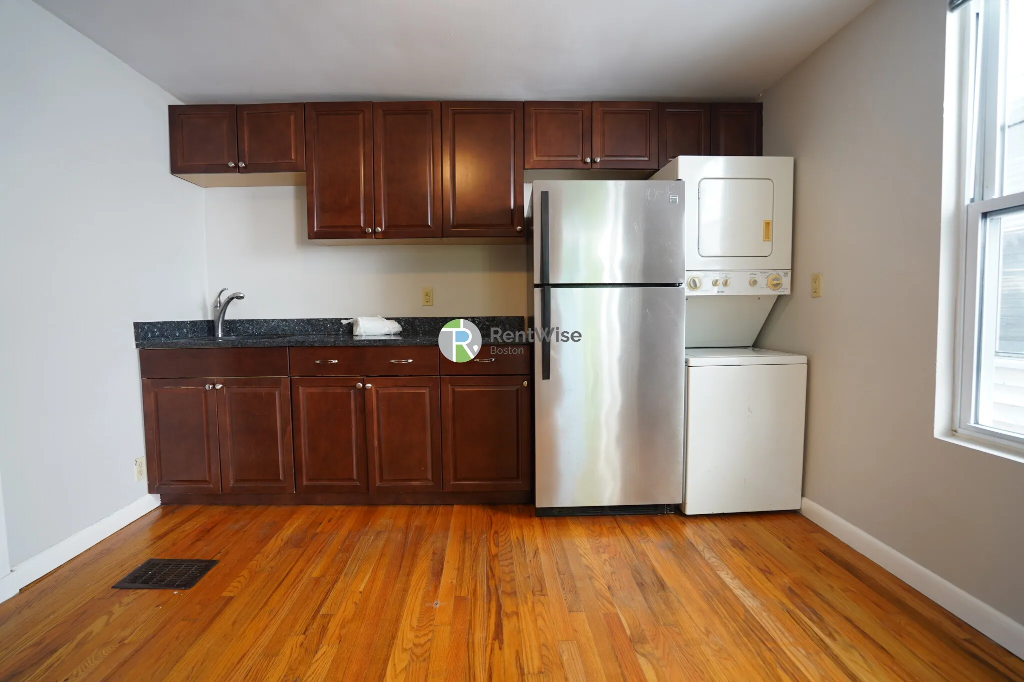 429 Franklin St, Riverside