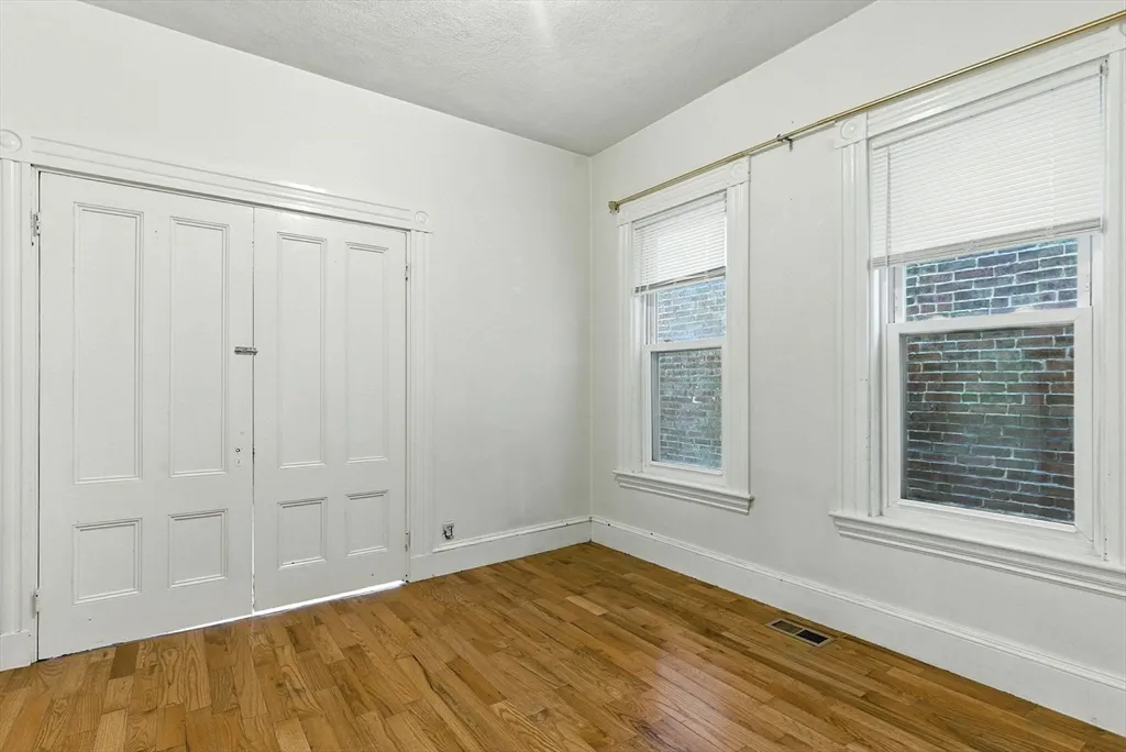 647 East 3rd St, South Boston