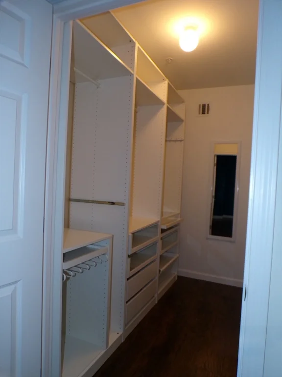 1 Cityview Ln, Quincy