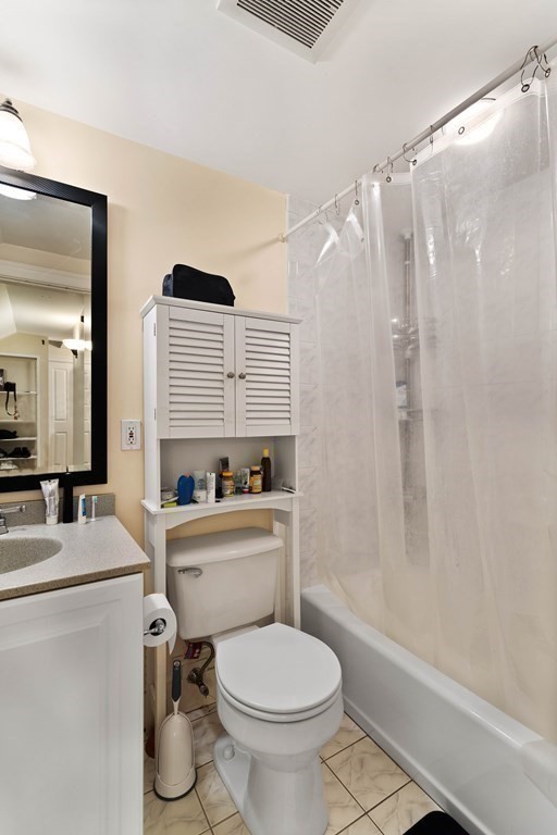 131 Putnam Ave, Cambridgeport