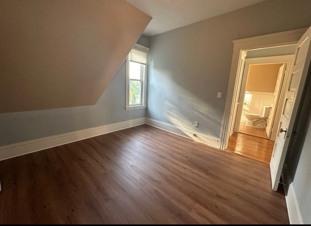 95 May St, West Side