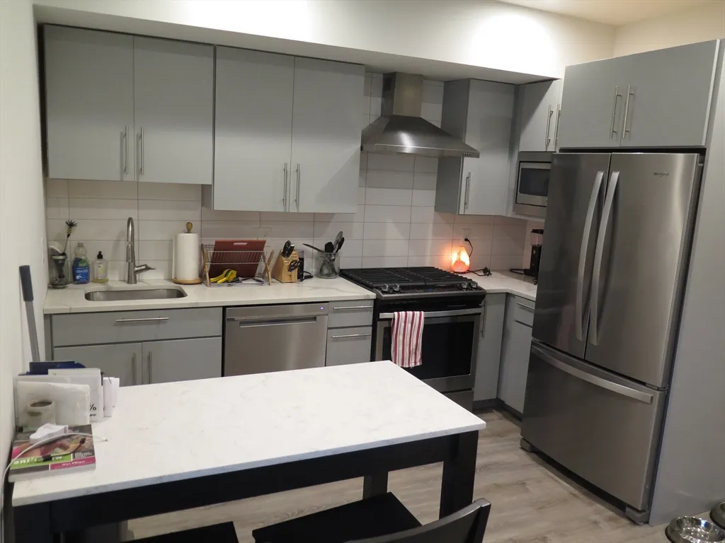 233 West 3rd St, South Boston