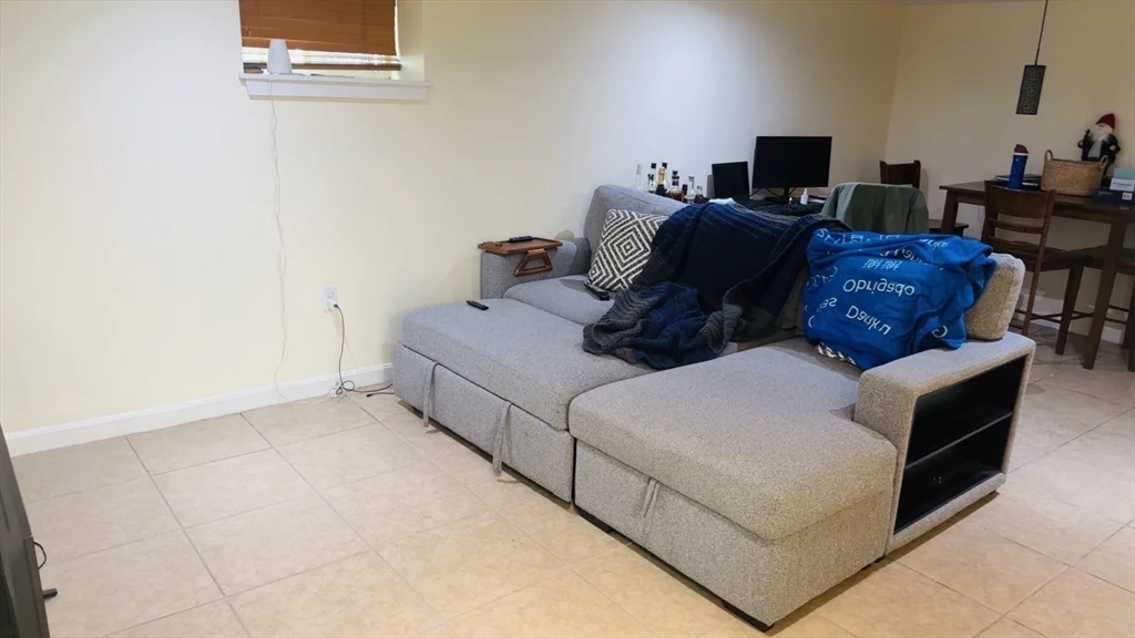 48 Trapelo, Brighton