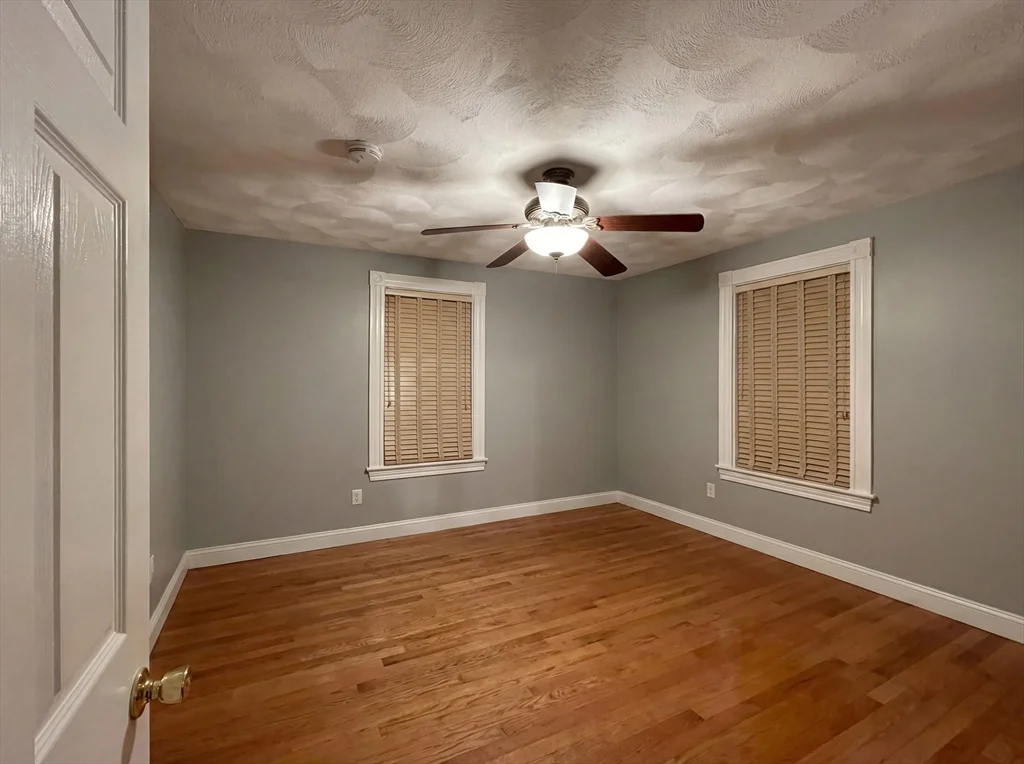 112 Boston Ave, Powder House Square