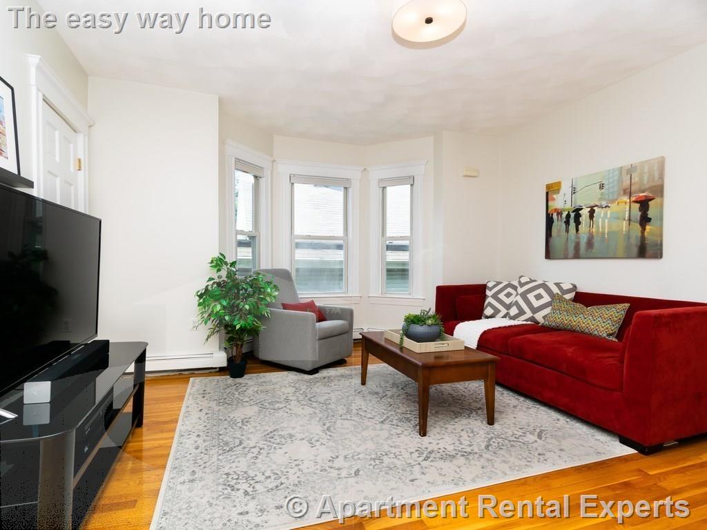 6 Clifton St, Davis Square