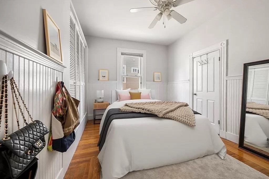 866 East 5th, South Boston