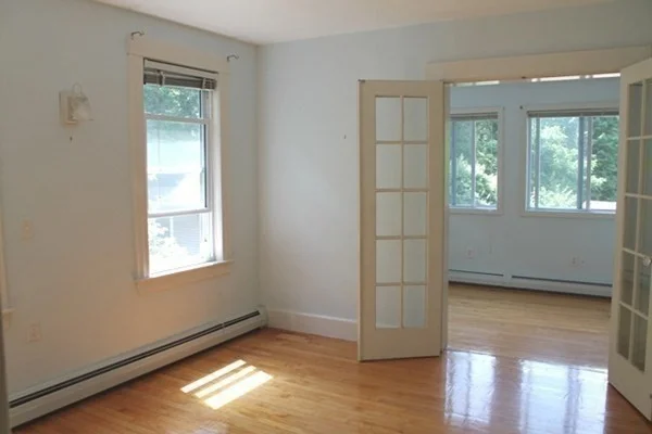 37 Spring St, Lexington