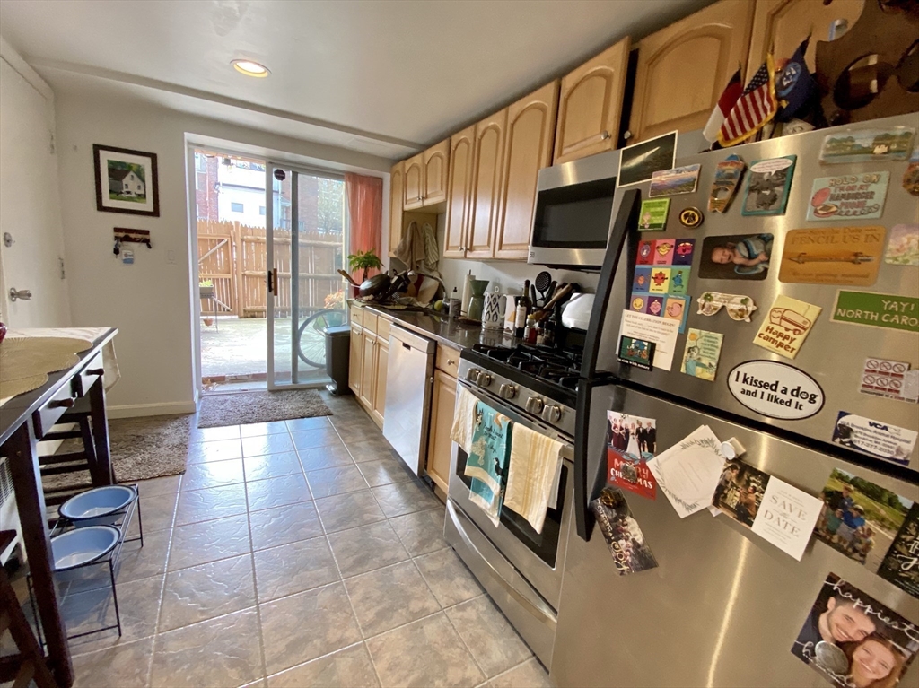 1734 Commonwealth Ave, Brighton