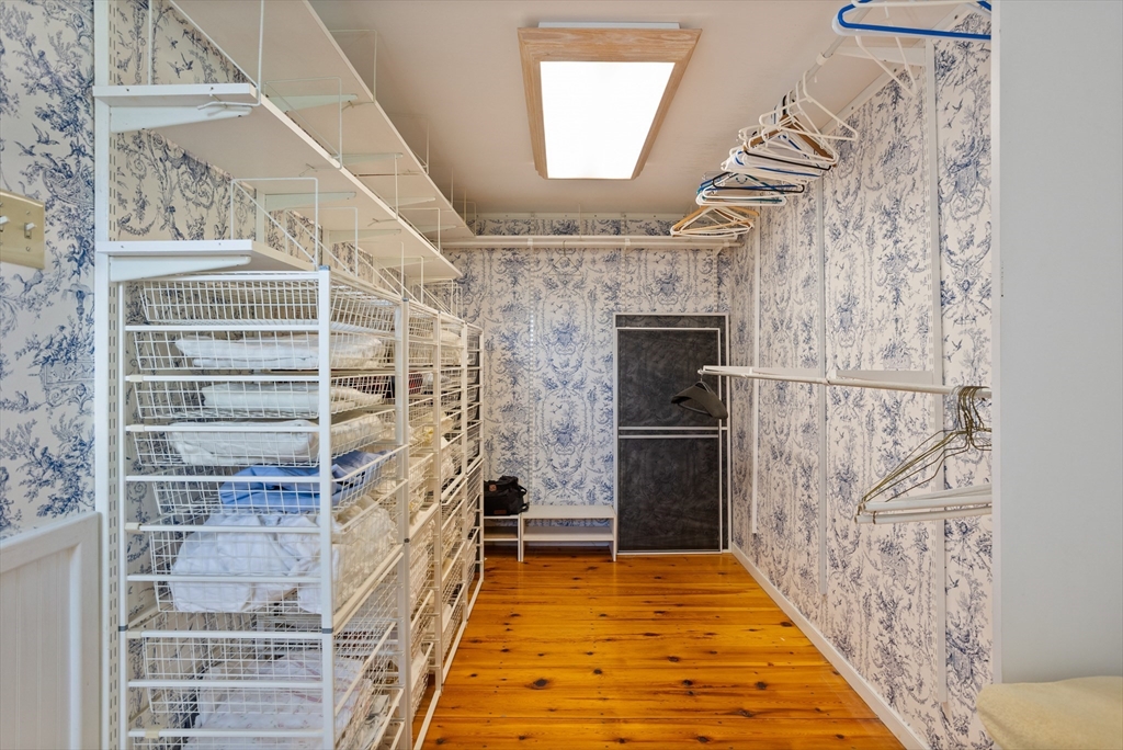 362 King St, Littleton