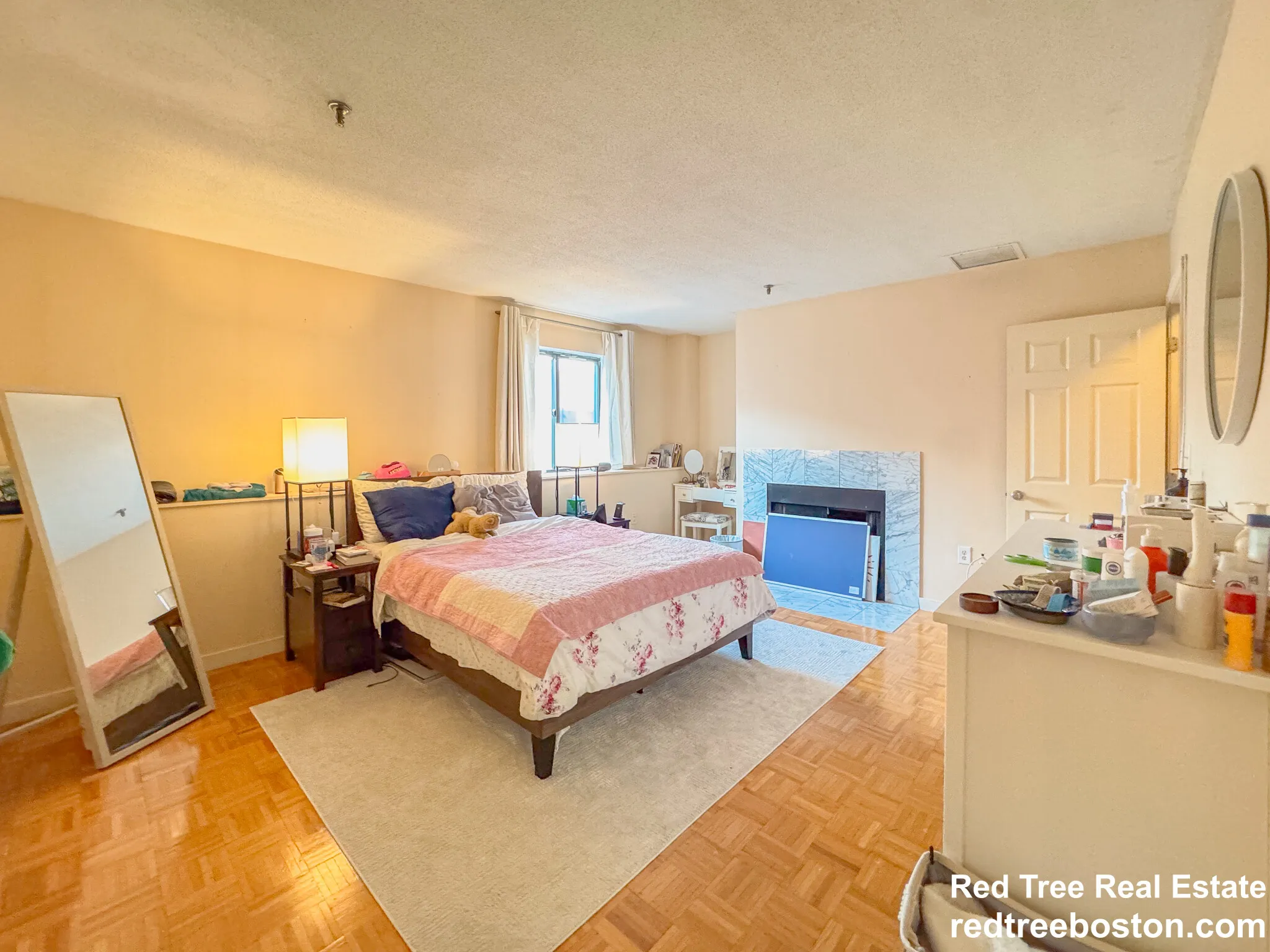 147 Kelton St, Allston