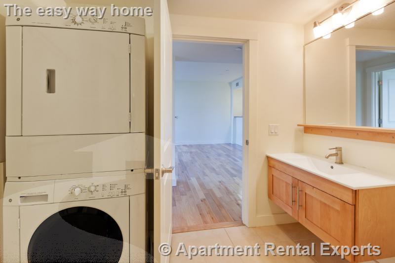 87 New St, Fresh Pond