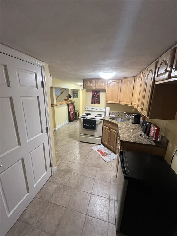 54 Mystic St, West Medford