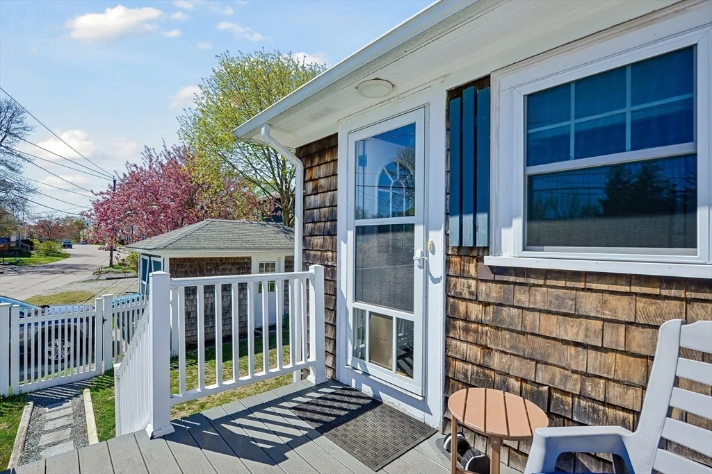 117 S Atlantic Ave, Warwick