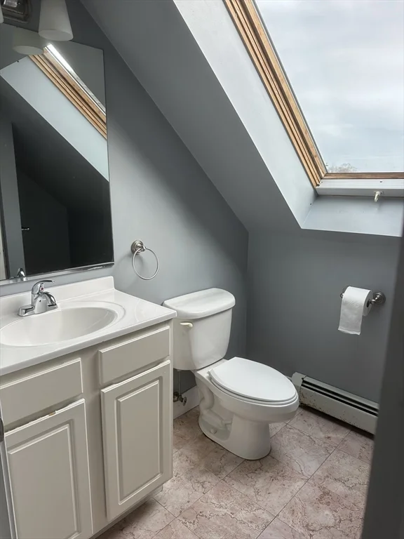 3 Commercial St, Marblehead