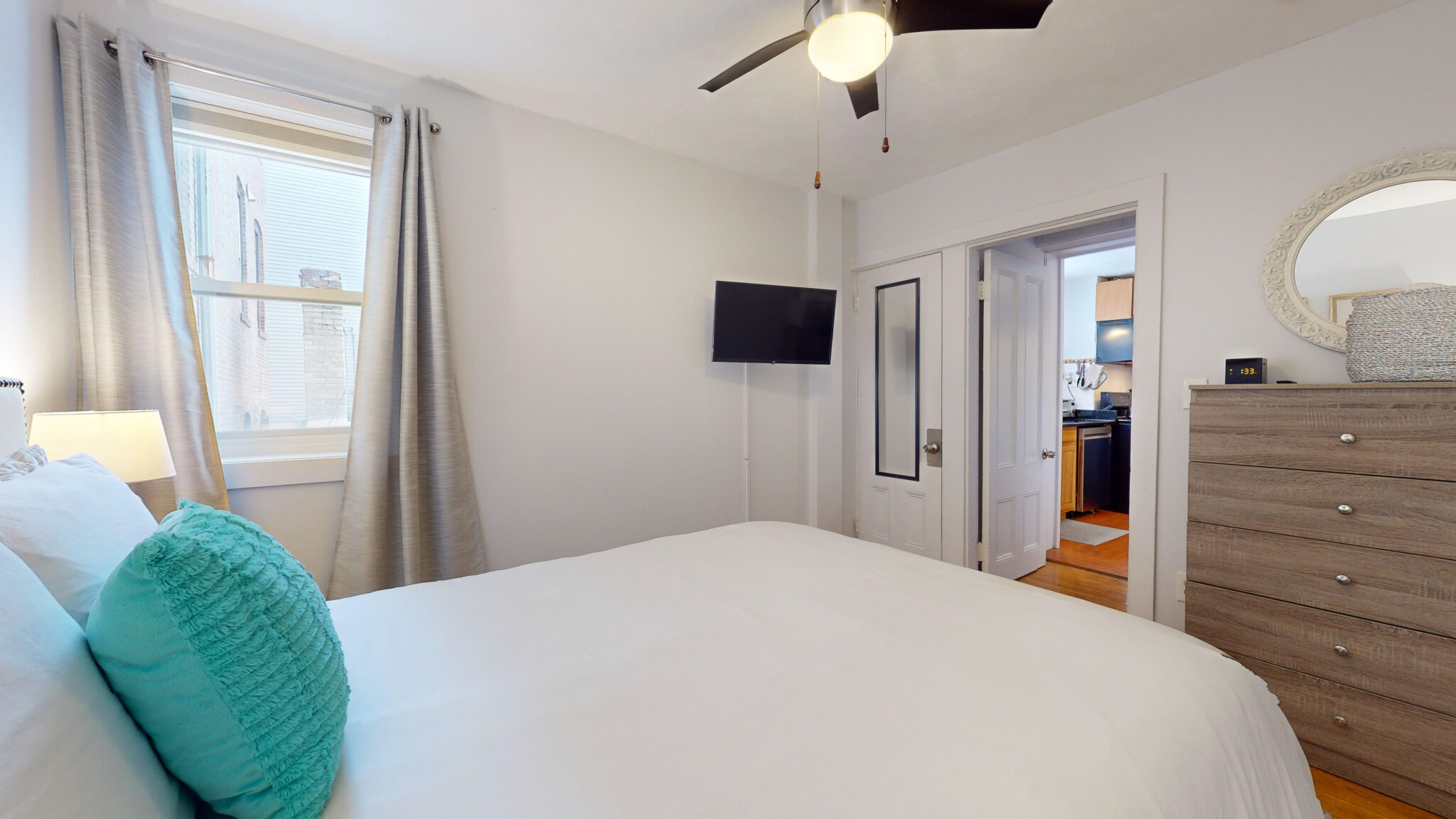 282 Washington St, Brookline Village