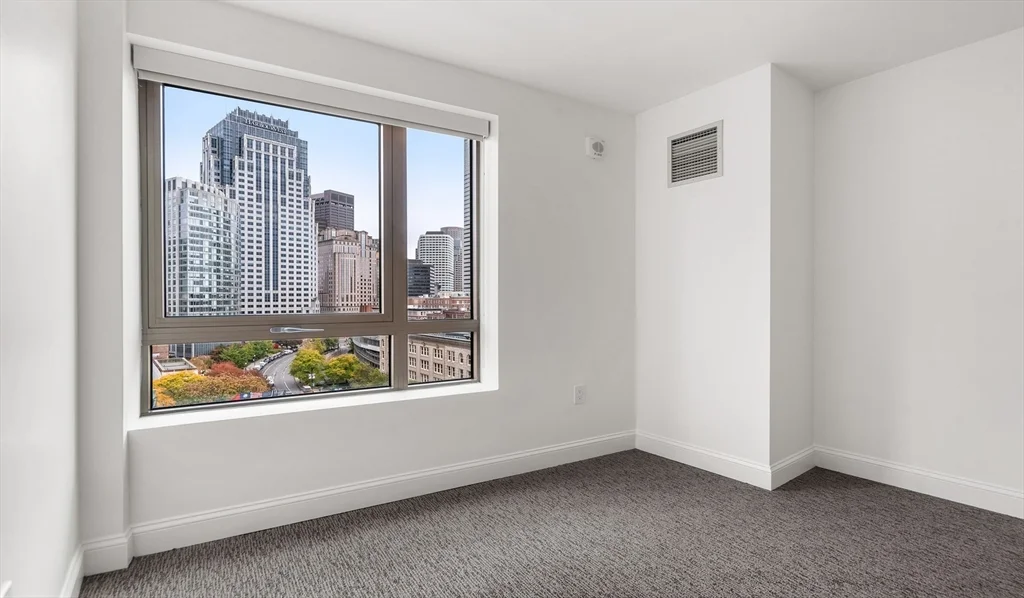 99 Kneeland St, Chinatown