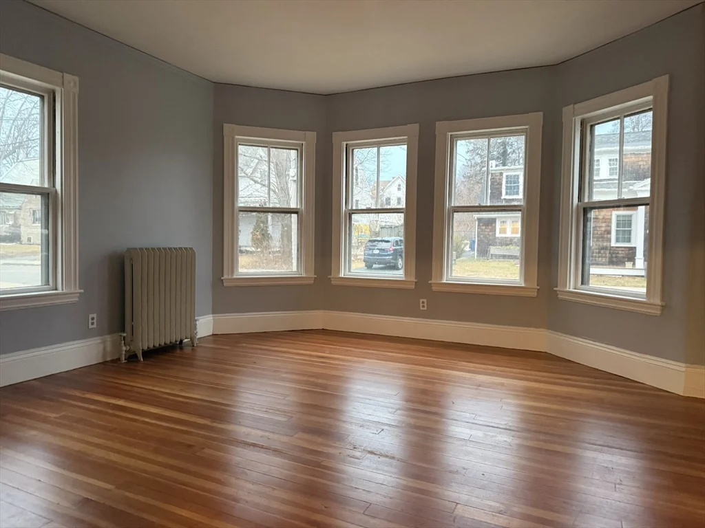 5 Lothrop St, Downtown