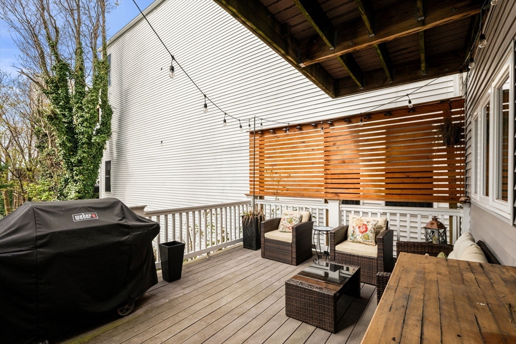 417 E 7th St, South Boston