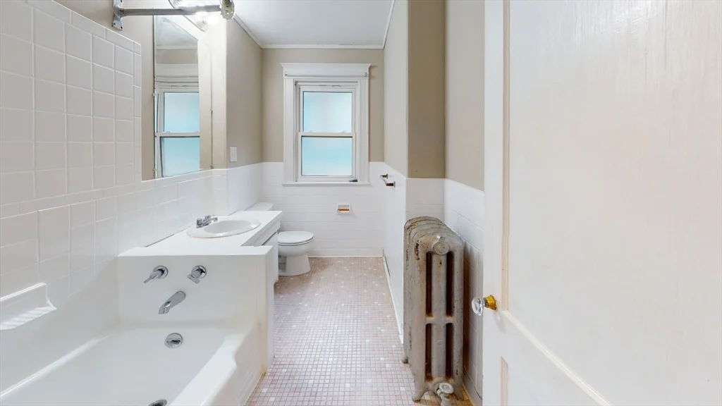 20-22 Upcrest Rd, Brighton