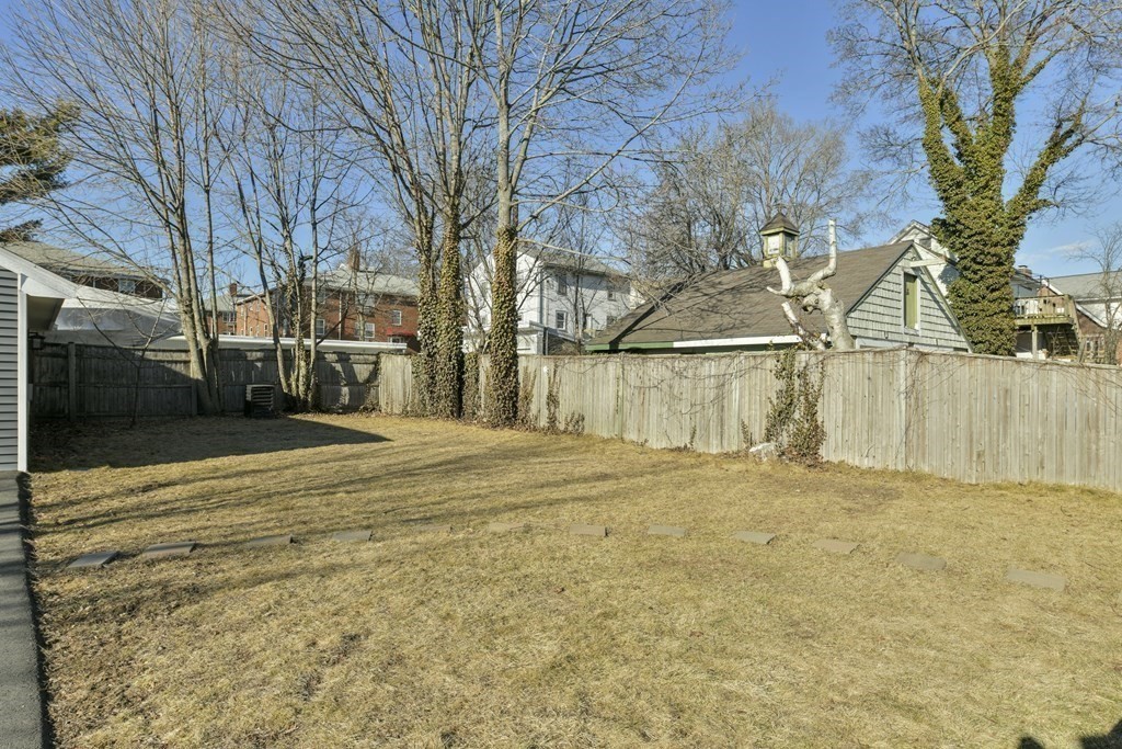 52 High St, Woburn Highlands