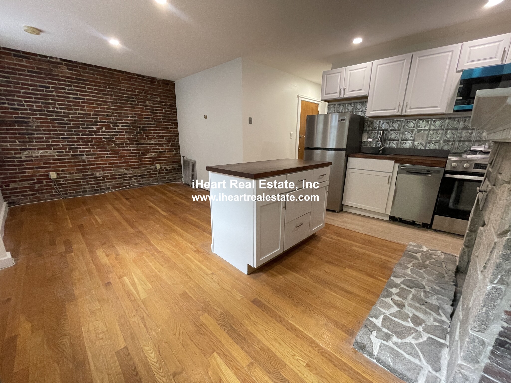 41 Grove St, Beacon Hill