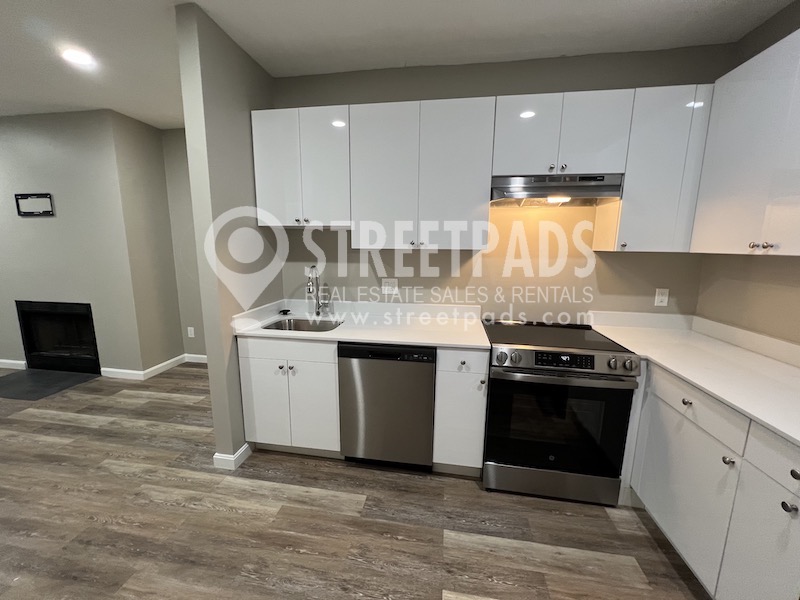 50 Evergreen St, Jamaica Plain