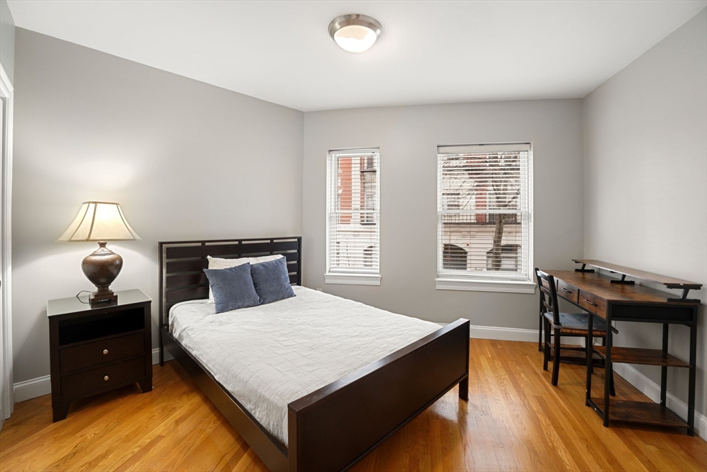 30 Edgerly Rd, Fenway