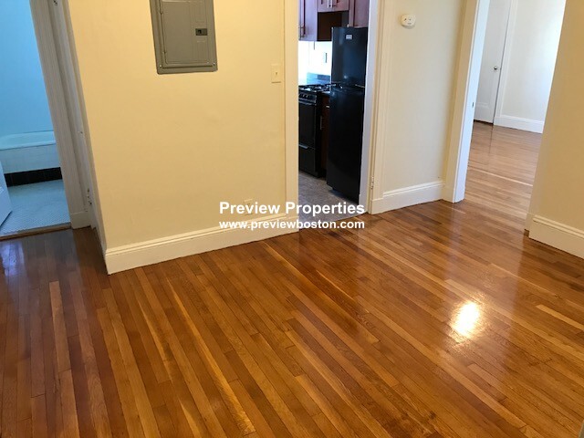 116 Washington St, Brighton