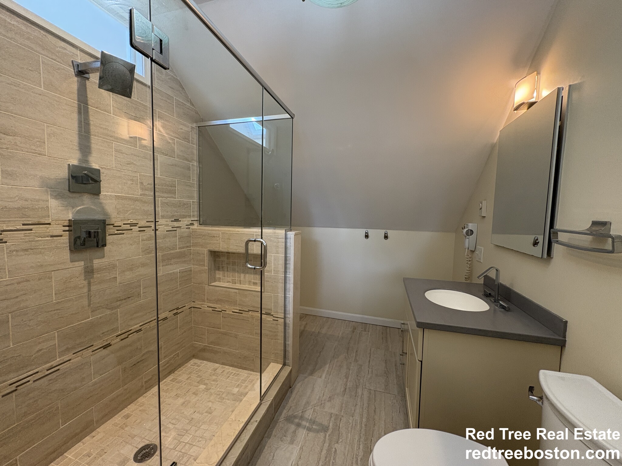 21 Holton St, Allston