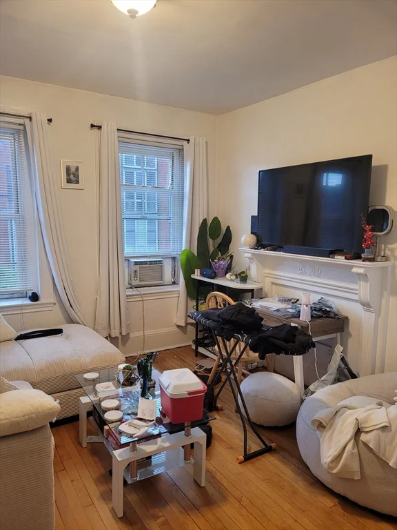 109 Dartmouth St, South End