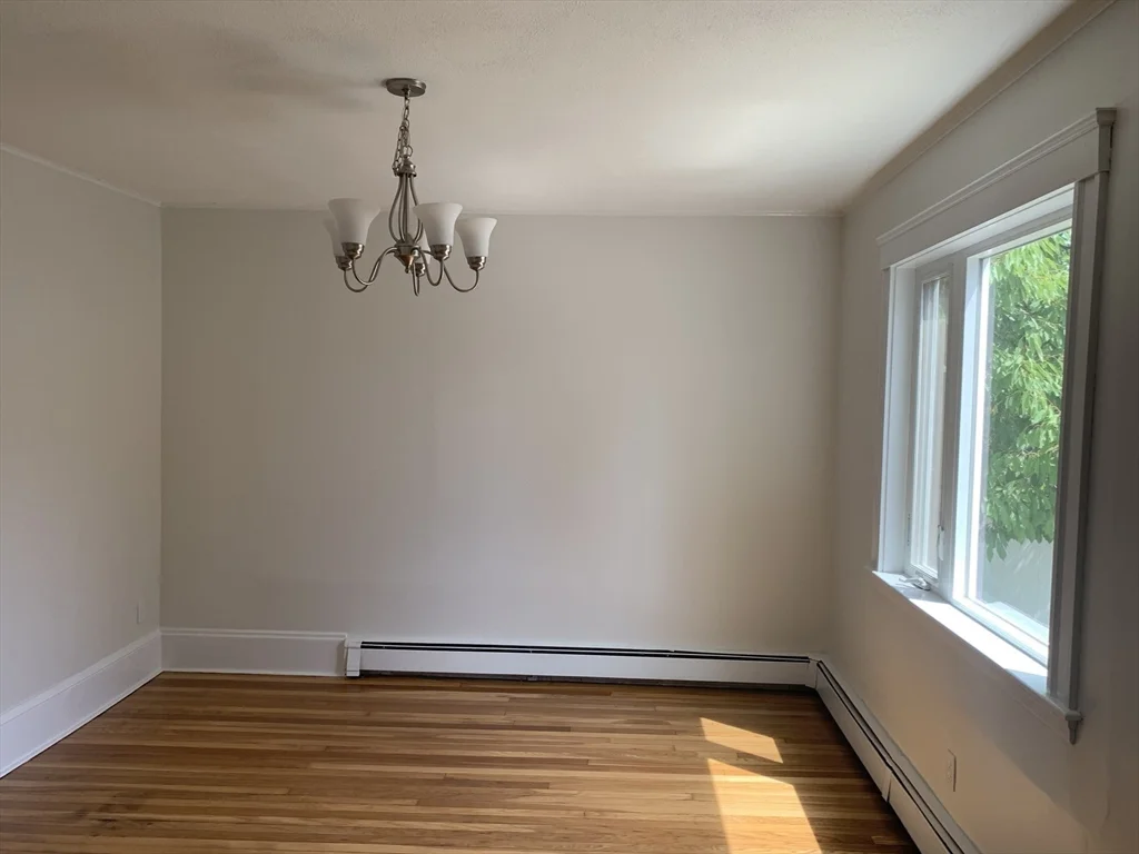 17 Hamblin Rd, South Waltham