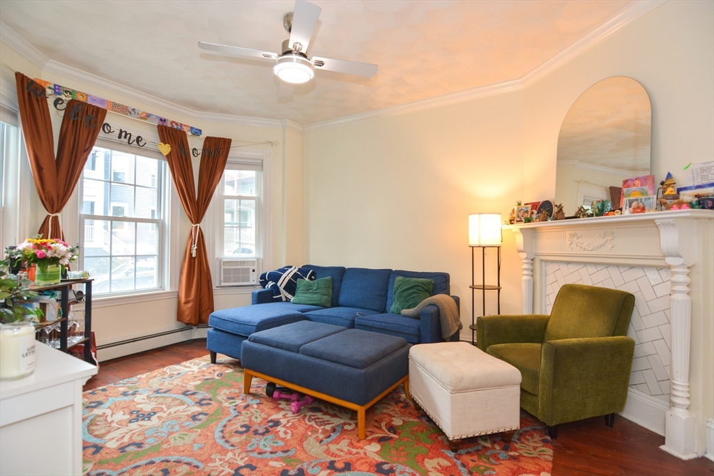 258 E Cottage St, Dorchester