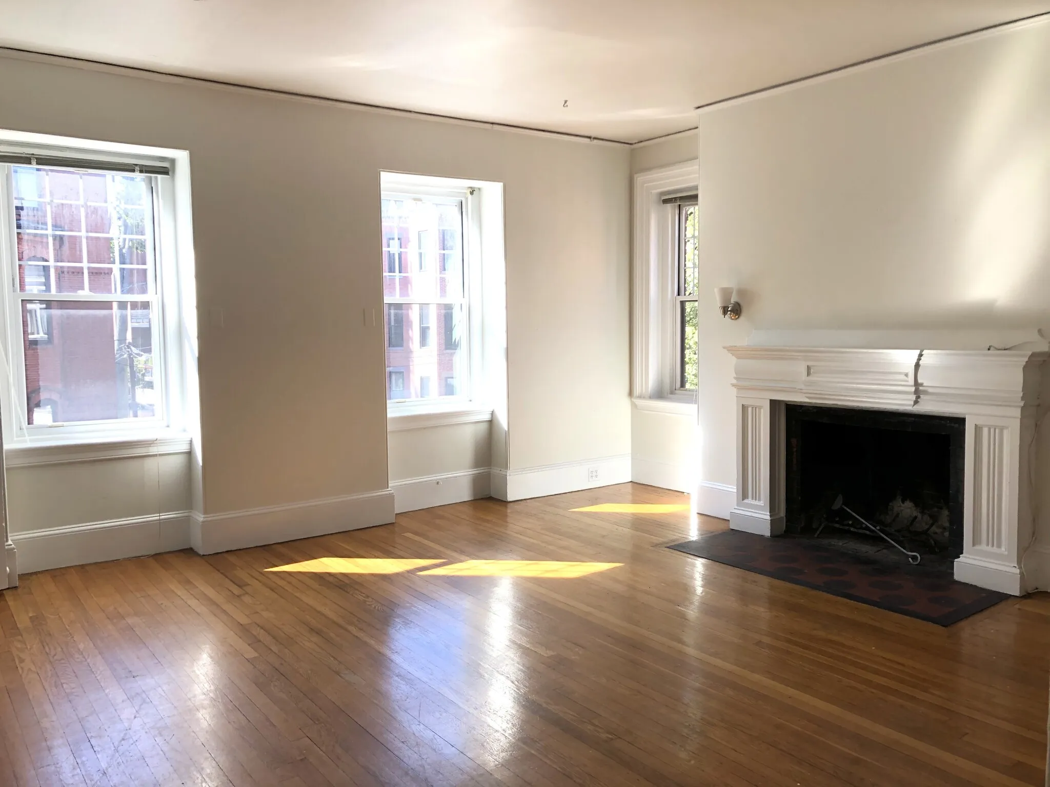 8 Fairfield St, Back Bay