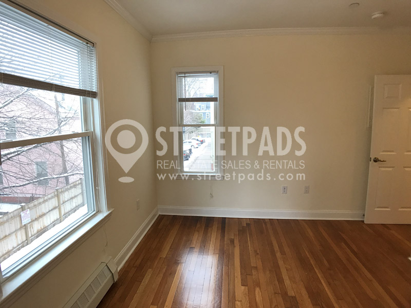 1 Langdon Sq, Neighborhood Nine