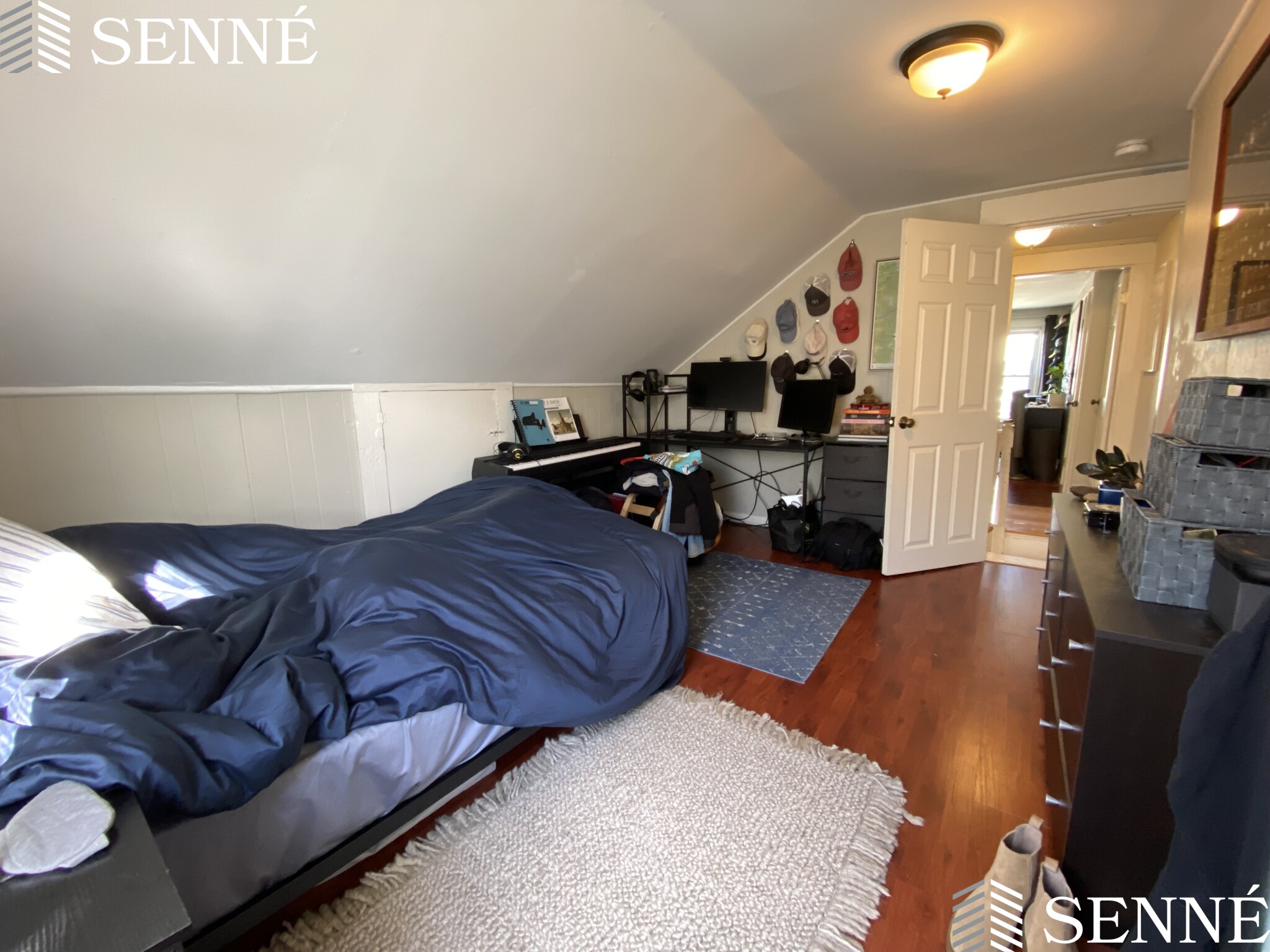 108 Columbia St, The Port